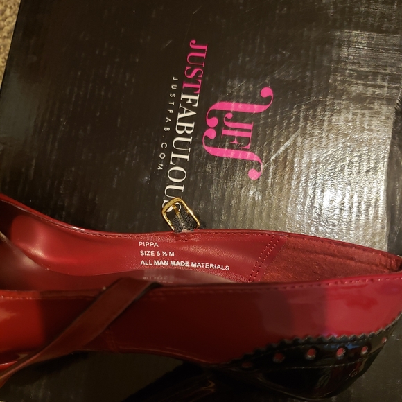 Red heels - Picture 7 of 7